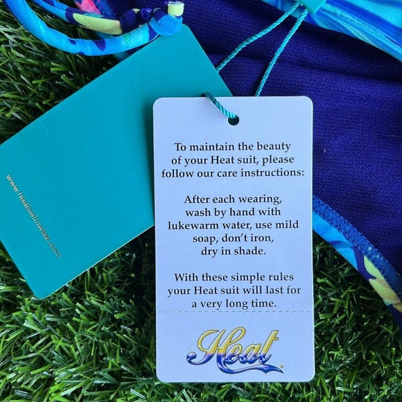 HEAT Bikini Bottom in Luau size small - Picture 6 of 8